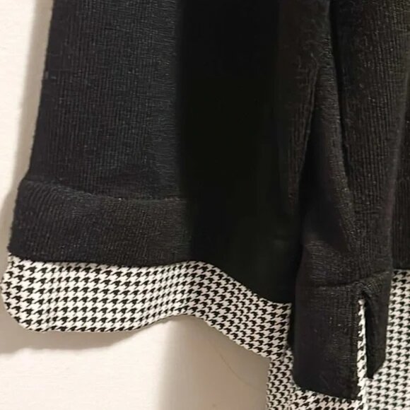 Twik Chic Black and White Collared Blouse Top - Picture 5 of 7